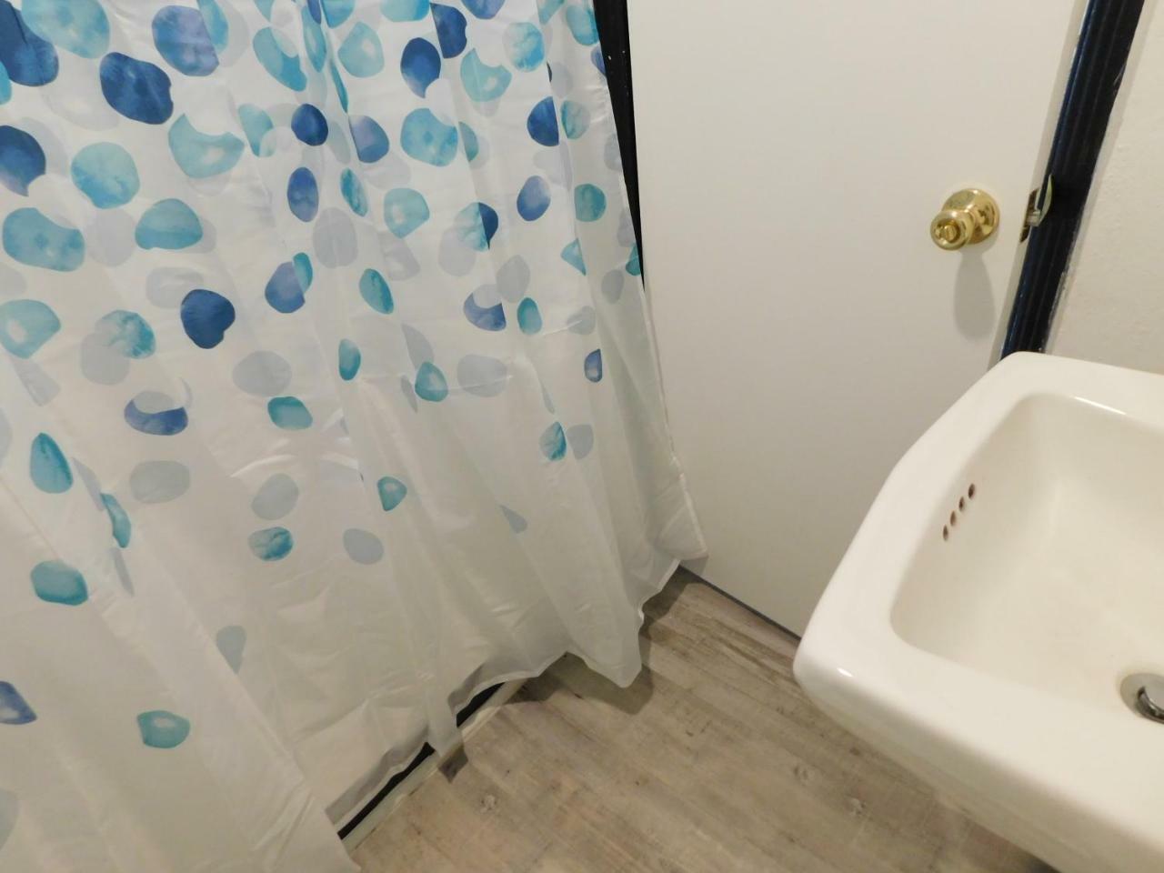 Spruce Pine Inn المظهر الخارجي الصورة
