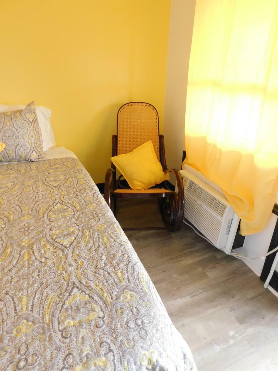 Spruce Pine Inn المظهر الخارجي الصورة