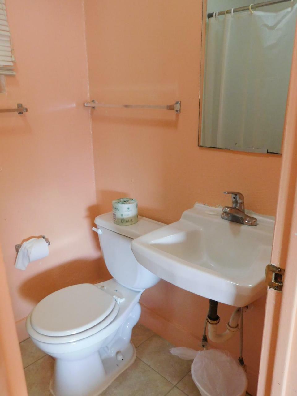 Spruce Pine Inn المظهر الخارجي الصورة