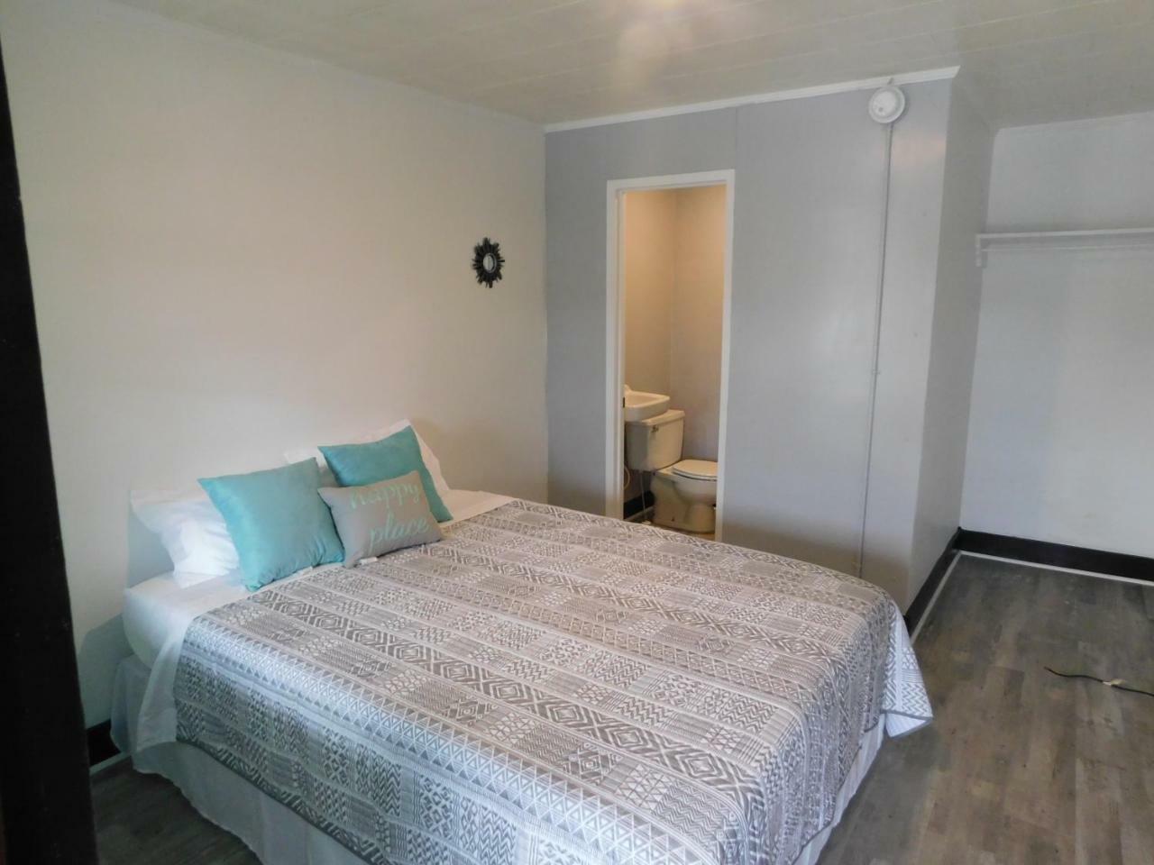 Spruce Pine Inn المظهر الخارجي الصورة
